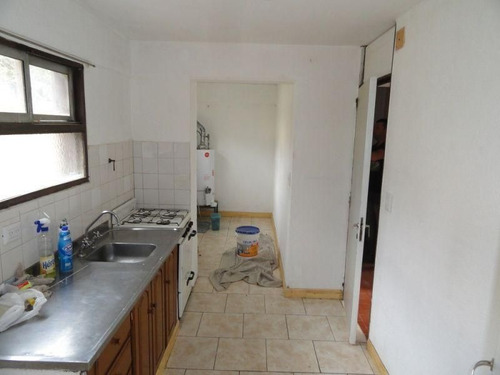 Imagen 8 de 13 de Muy Buen Departamento De 3 Dormitorios Y Puesto A Nuevo