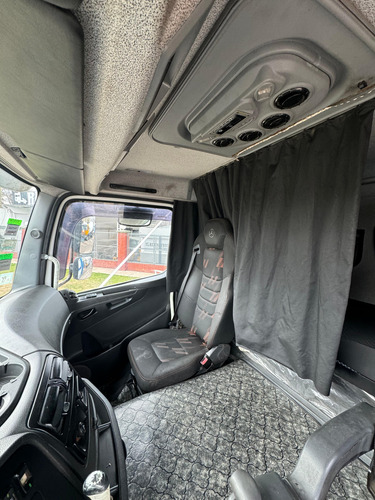 Mercedes Benz Axor 1933 Carrozado 2017 Rentaltrucks Vial