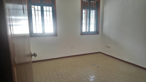 Imagen 7 de 11 de Casa En Alquiler Los Palos Grandes