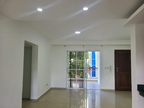 For Sale Apartamento En Bavaro Al Lado Plaza Bavaro City Center Segundo Nivel De 2 Habitaciones Rentado Para Inversion En 700 Usd