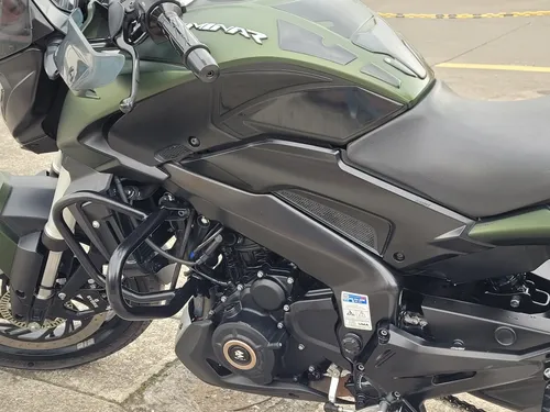 Bajaj Dominar D 400
