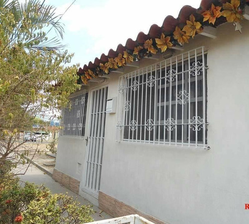 Imagen 1 de 11 de Casa Prados De La Encrucijada 04166467687 Am