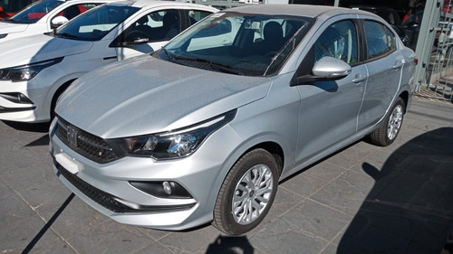Imagen 3 de 18 de Fiat Cronos Attractive 1.3 Finan A Tasa 0% En Pesos Fija!