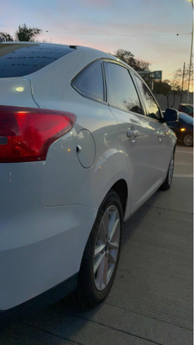 Ford Focus 1.6s /l15 - No Chevrolet Cruze/ Peugeot 408/tiida