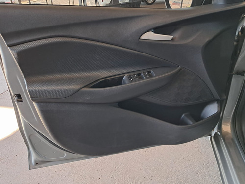Chevrolet Onix 1.0 5p
