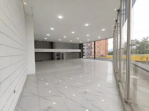Local En Arriendo En Barrio Blanco. Cod A25696