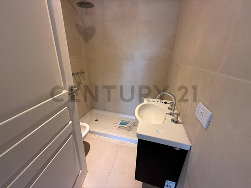 Venta Ph 4 Ambientes Cochera En Complejo Cerrado, Ituzaingo