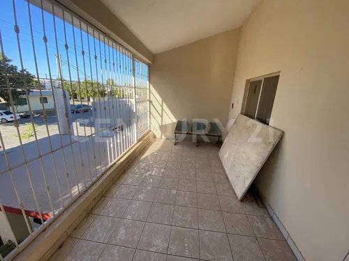 Casa En Venta, Calle Ignacio Allende #1225, Colonia Insurgentes