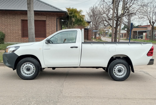 Hilux Dx Cabina Simple 4x2 Okm