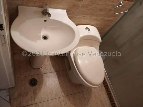 Imagen 11 de 14 de Gustavo Zavala Rentahouse 22-7933