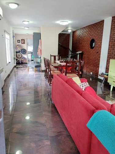 Venta Casa 4 Amb. C/ Garage - Ituzaingo