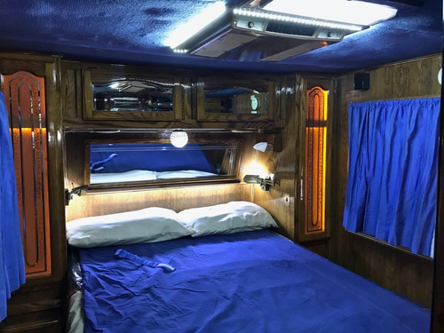 Imagen 7 de 14 de Overland Motorhome 1990