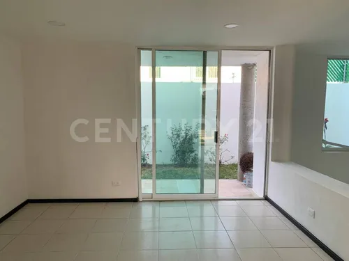 Venta De Casa Col Valle Del Sur Puebla. Pue