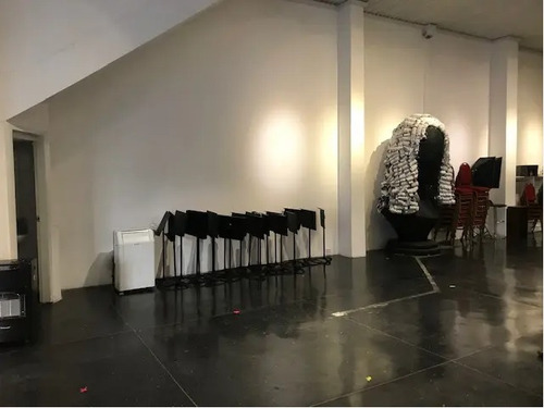 Venta Local En El Centro Frente Al Sodre