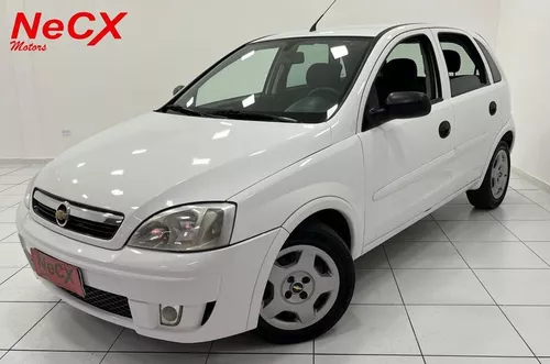 GM - Chevrolet Corsa Hatch Maxx 1.4 4p. Preta 2009 - Campo Grande