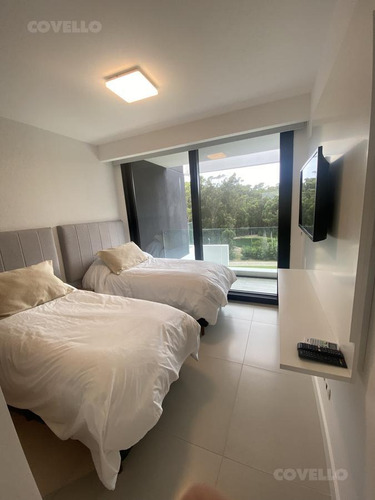 Departamento En Venta De 2 Dormitorios Crystal View - Solanas