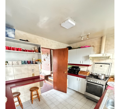 I. Holzapfel #876 | ¡ofertable! Casa 4d3b En Los Almendros