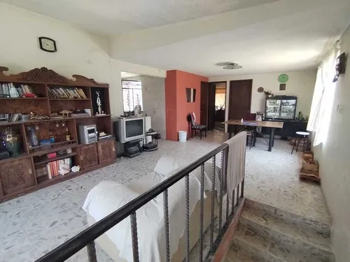 Casa En Venta, San Juan Bosco, 5 Recámaras.