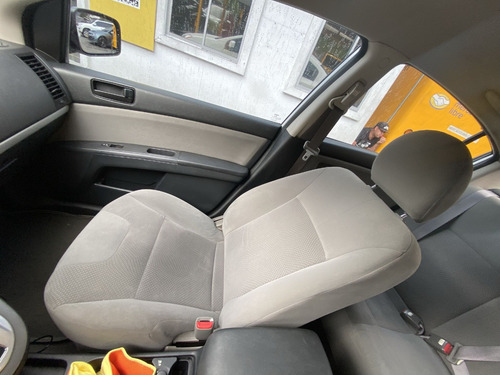 Nissan Sentra 2.0