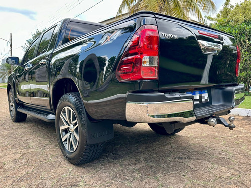 Toyota Hilux 2.8 Tdi Srx Cab. Dupla 4x4 Aut. 4p