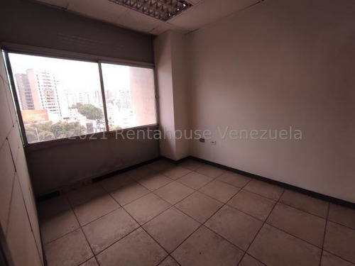 Imagen 4 de 13 de Tibizay Diaz Alquila Oficina En Colinas De Bello Monte 22-11021 0414-412-02-53