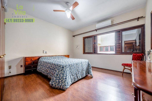 Imagem 28 de 30 de Residência Com 03 Dormitórios(01 Suíte), Para Venda. Apenas R$ 950.000,00 Excelente Localização No Bairro Vila Nova! - Ca0712