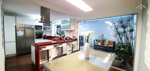 Imagen 7 de 18 de Hermoso Townhouse Sector La Pedregosa