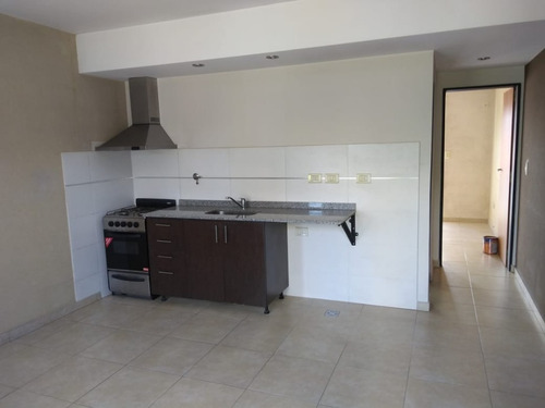 Imagen 2 de 10 de Departamento En Venta En Quilmes Oeste Centro