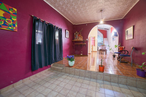 Venta - Casa - 6 Ambientes - Quincho - Patio - Barracas