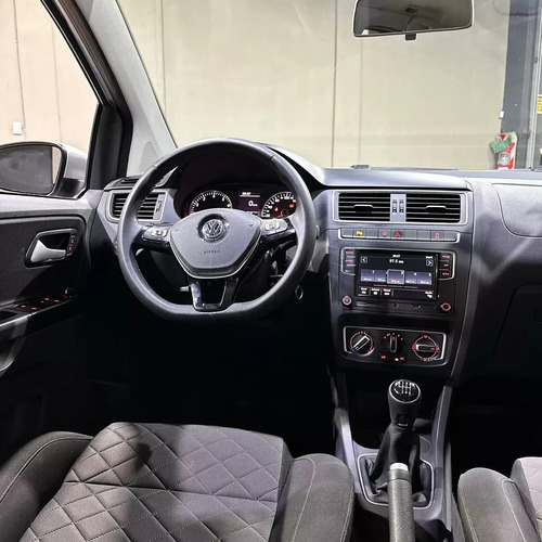 Volkswagen Suran 1.6 Highline