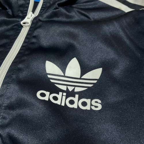 Chamarra Adidas De Mujer Talla Xs (ech) Aa05 Nike (Usado)