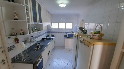 Imagem 18 de 26 de Astúrias, Frente Mar, Vista Lateral, 3 Dormitórios E 1 Vaga. - Ap5780