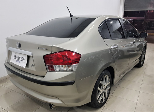 Imagen 6 de 15 de Honda City Exl
