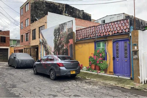 Oportunidad De Invertir En Un Lote Con Planos Aprobados En Cajica (10000).