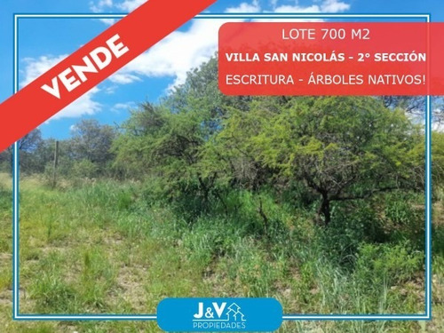 Vendo Terreno De 700 M2. Villa San Nicolas. 2°seccion. C/escritura.