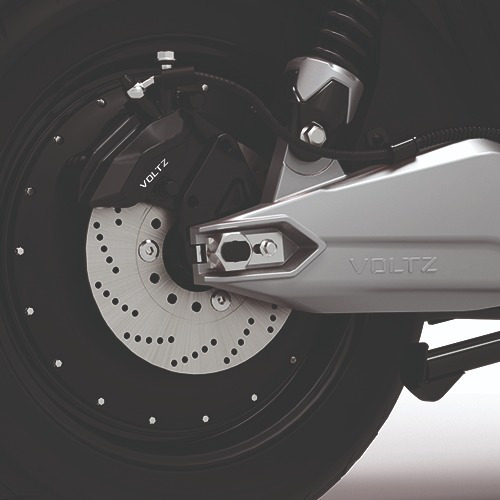 Imagem 6 de 9 de Scooter Moto Elétrica Voltz Ev1 Sport Preta