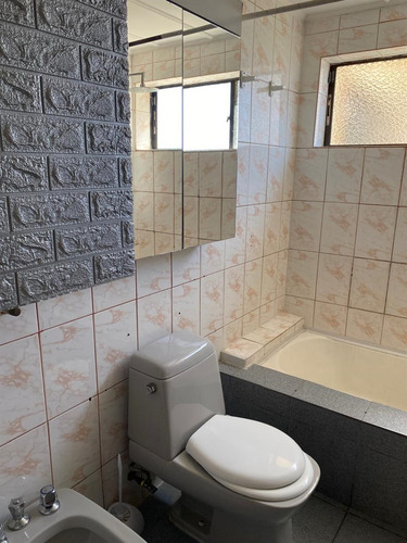 140 M2. Arriendo 4 Dorm. Mas Servicio.
