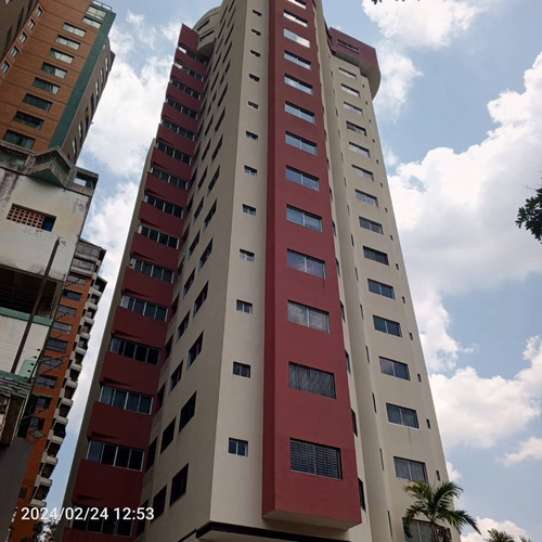 Apartamento En Venta, En Residencia Rio Apure, El Parral, Valencia.
