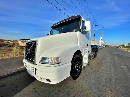 Imagem 3 de 15 de Volvo Nh12 Nh 380 6x2 Trucado 2001 = Nh Fh 113 112 142 Hw