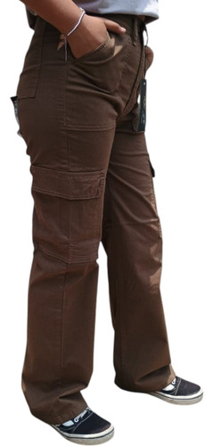 Pantalon Bolsas Cargo Marrón 5