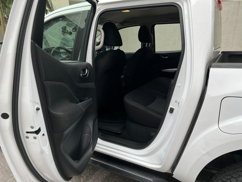 Nissan Navara Dc Xe 4x4 Mt Dsl Ac 2023
