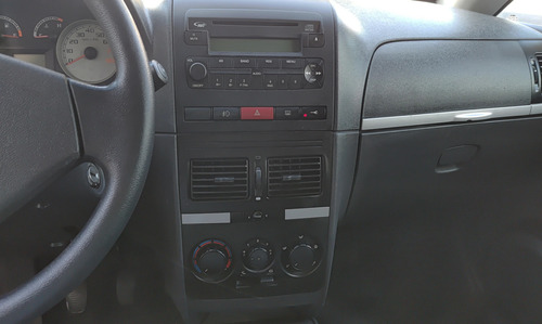 Fiat Idea 1.4 MPI ELX 8V FLEX 4P MANUAL