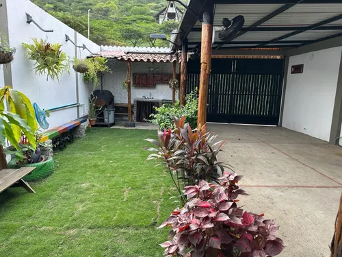 Casa En Venta En El Portico. Cod V30164