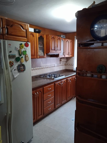 Imagen 9 de 14 de Aguamarina Solo Clientes