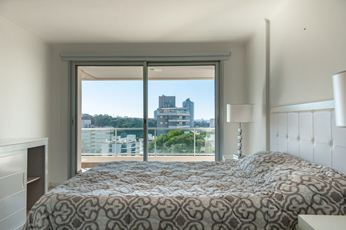 Imagen 13 de 30 de Venta , Wind Tower, 2 Dor. (ref: Lij-1412)