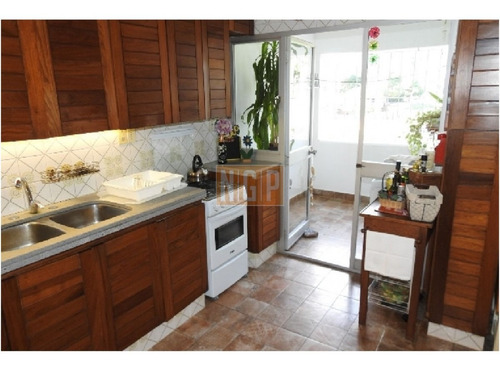 Imagen 15 de 30 de Apartamento En Un Buen Edificio En Av Roosevelt