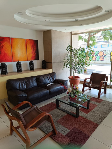 Impecable Departamento En Casco Histórico