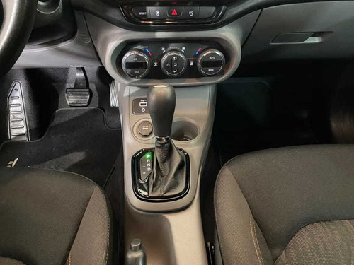 Imagem 9 de 15 de Fiat Toro Volcano 2.4 16v Flex Aut