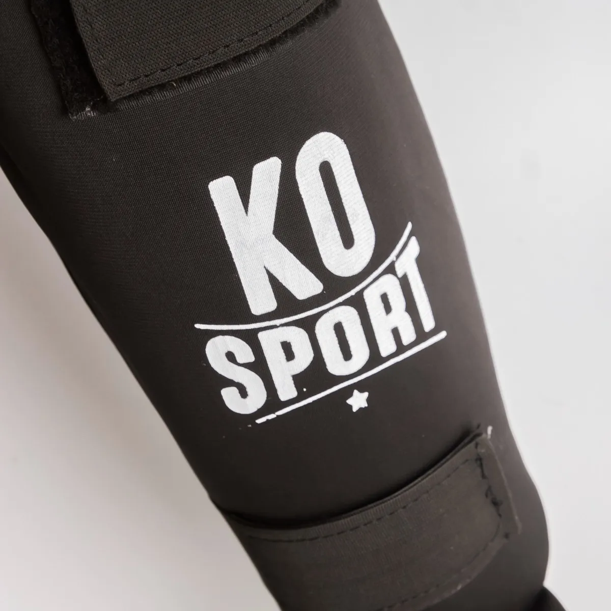Guantes De Boxeo Ko Kick Boxing Con Tibiales Canilleras Kit
