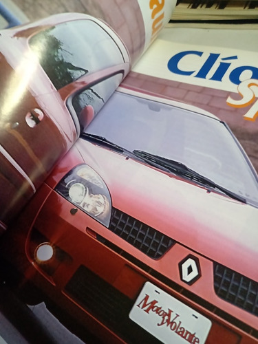 Imagen 3 de 6 de Revista Motor Y Volante El Auto Del Año 2002 Autos
